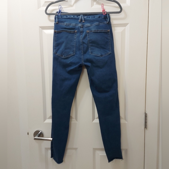 Good American Jeans - Picture 2 of 6